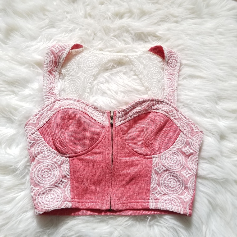 UO Pins and Needles Crop Lace Bustier Top - Picture 5 of 10